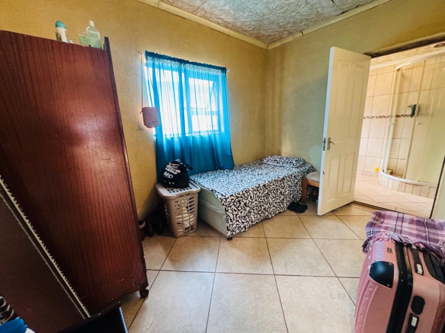 3 Bedroom Property for Sale in Ravensmead Western Cape